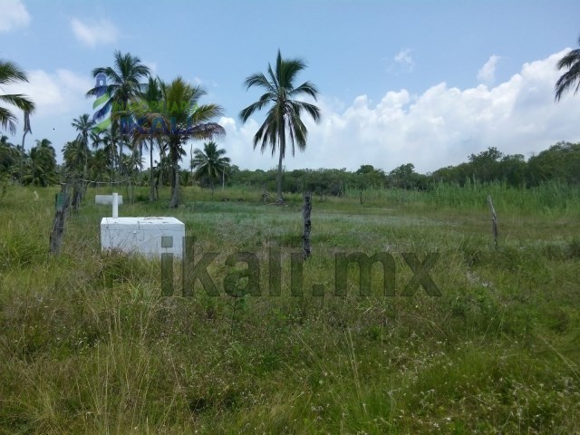 Terreno en Venta en Playa Emiliano Zapata