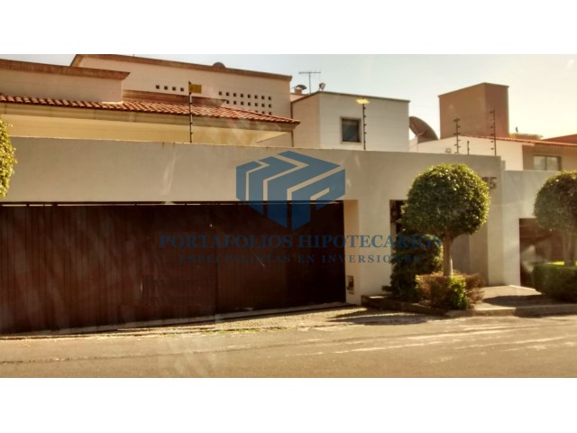 Casa en Venta en Paseo de las Lomas