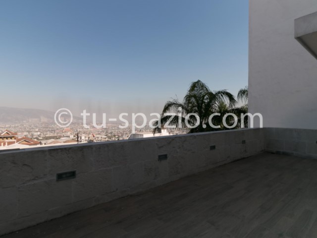 Casa en Venta en Cumbres 4to Sector