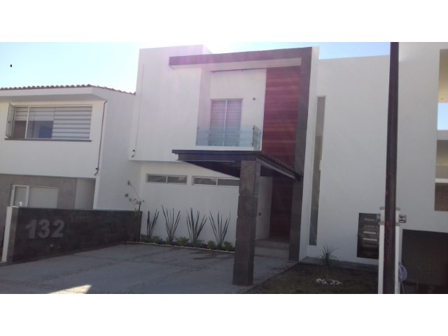 Casa en Venta en Cumbres del Lago