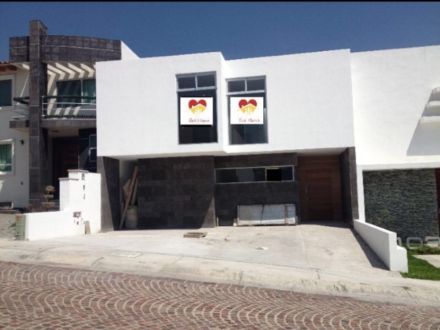 Casa en Venta en Cumbres del Lago