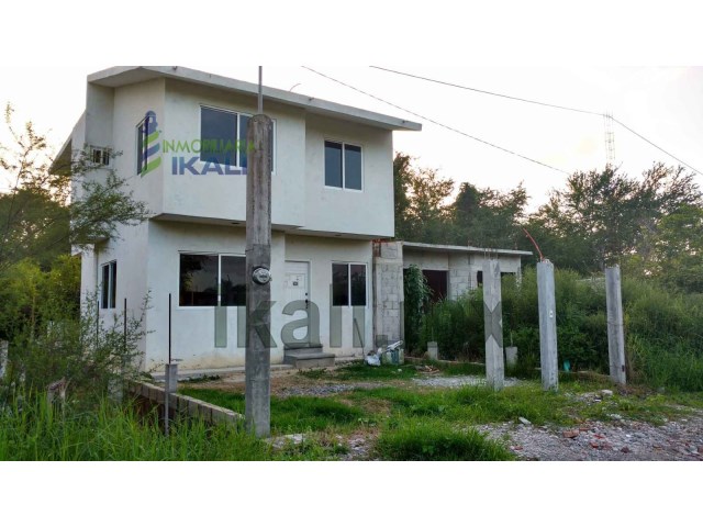 Casa en Venta en Santiago de La Peña