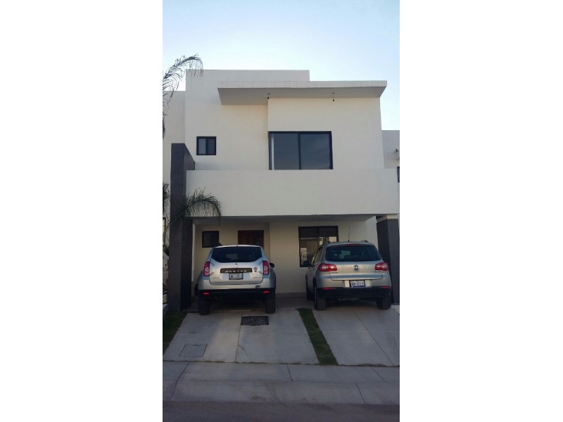 Casa en Renta en Zibata