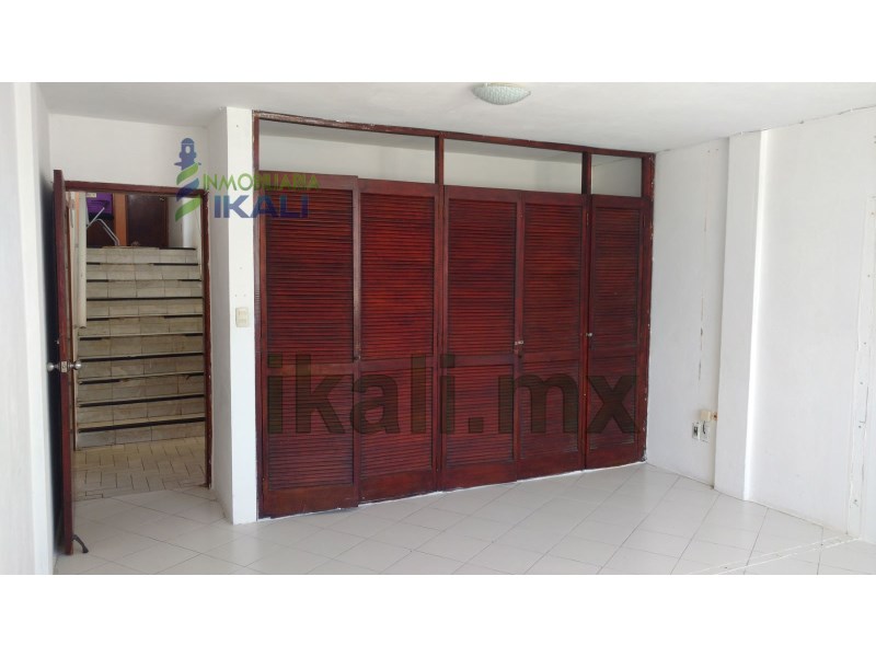Oficinas/ en Renta en Tuxpan de Rodriguez Cano Centro
