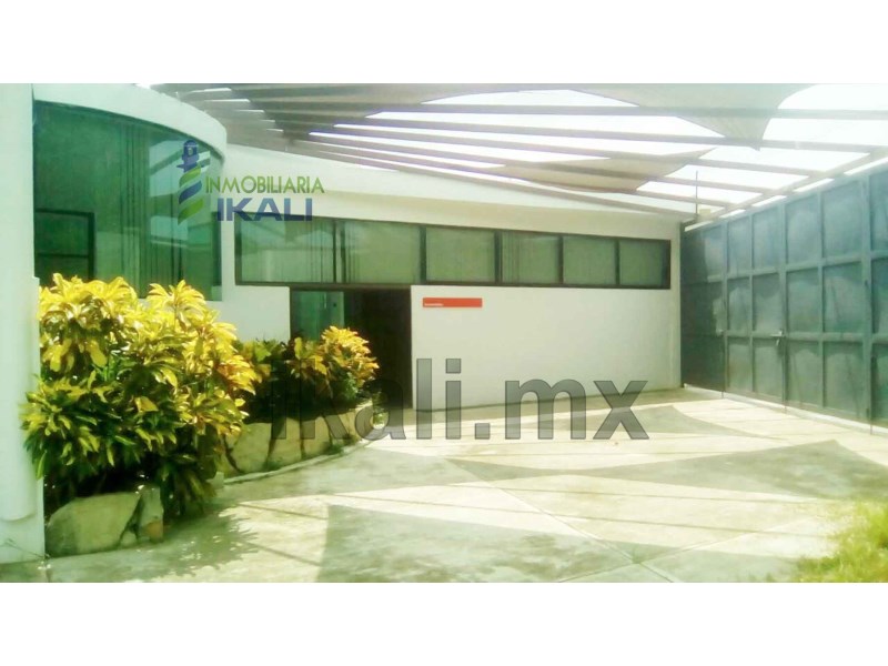 Oficinas/ en Renta en Plan de Ayala