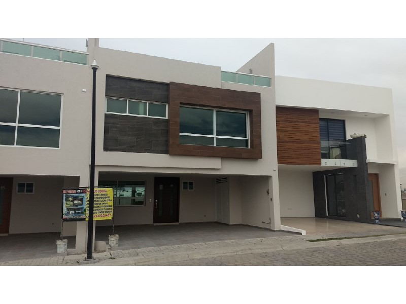 Casa en Venta en Lomas de Angelopolis