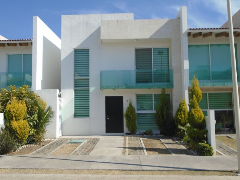 Casa en Renta en Lomas de Angelopolis