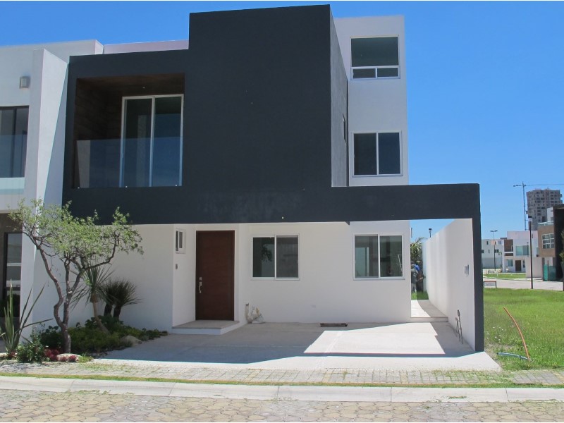 Casa en Venta en Lomas de Angelopolis
