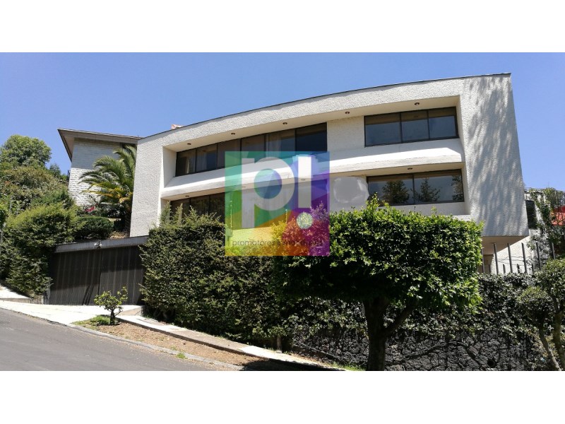 Casa en Venta en Bosque de las Lomas