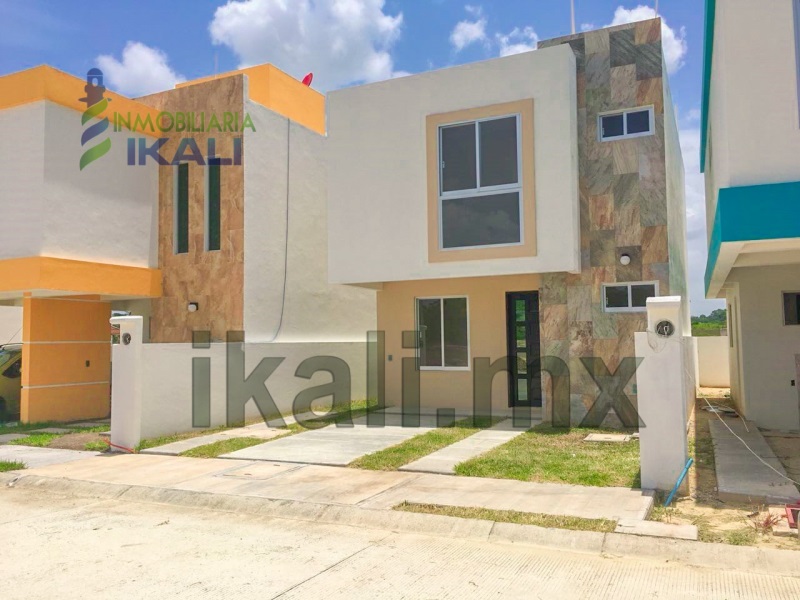 Casa en Venta en Lic Rafael Hernandez Ochoa