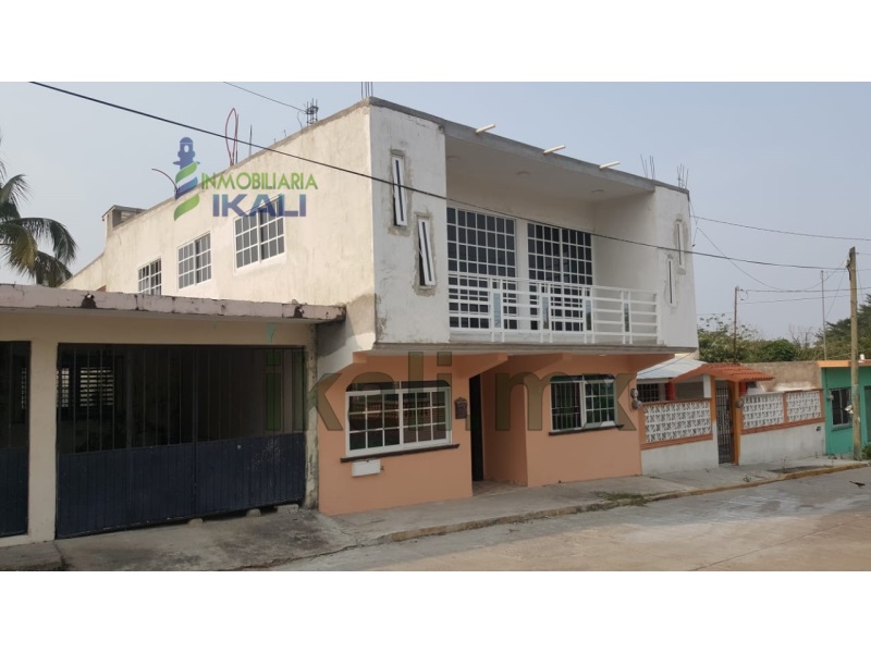 Casa en Renta en Alfonso Arroyo