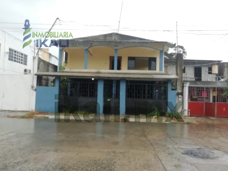 Casa en Venta en Ruiz Cortinez
