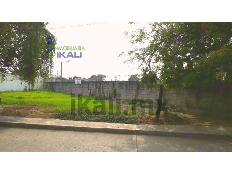 Terreno en Venta en Manuel Avila Camacho