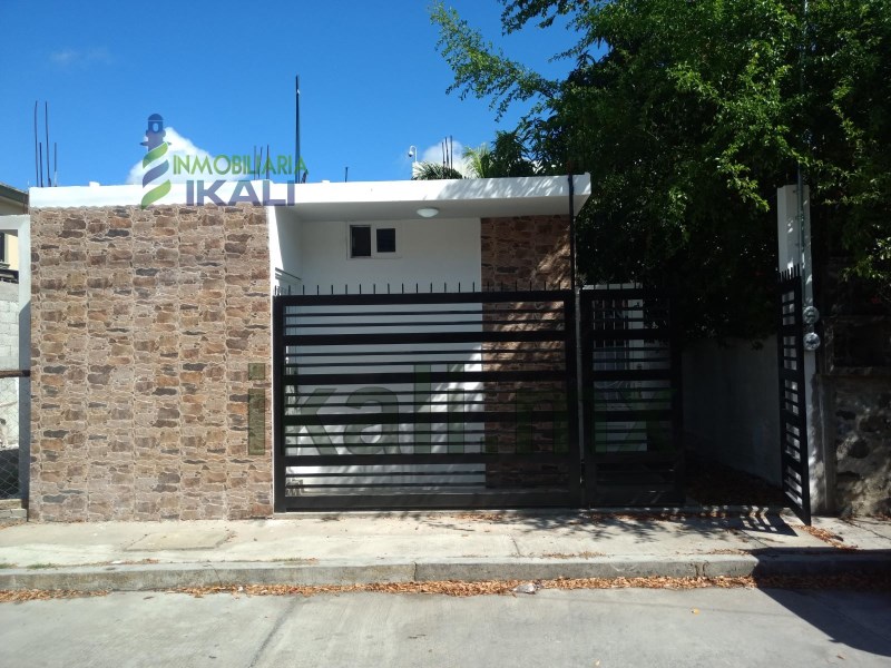 Departamento en Renta en Ruiz Cortinez