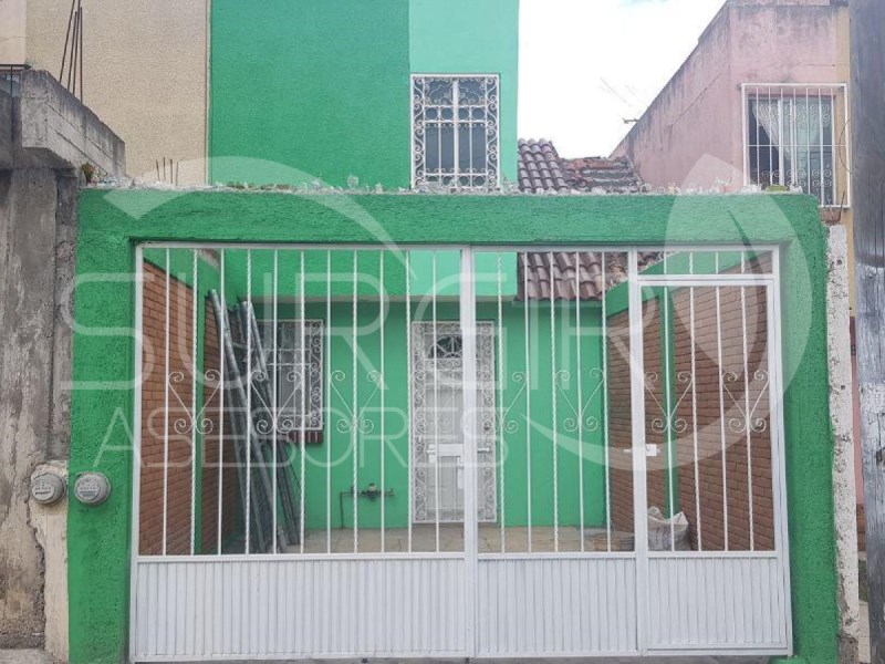 Casa en Venta en Jardines de Sindurio
