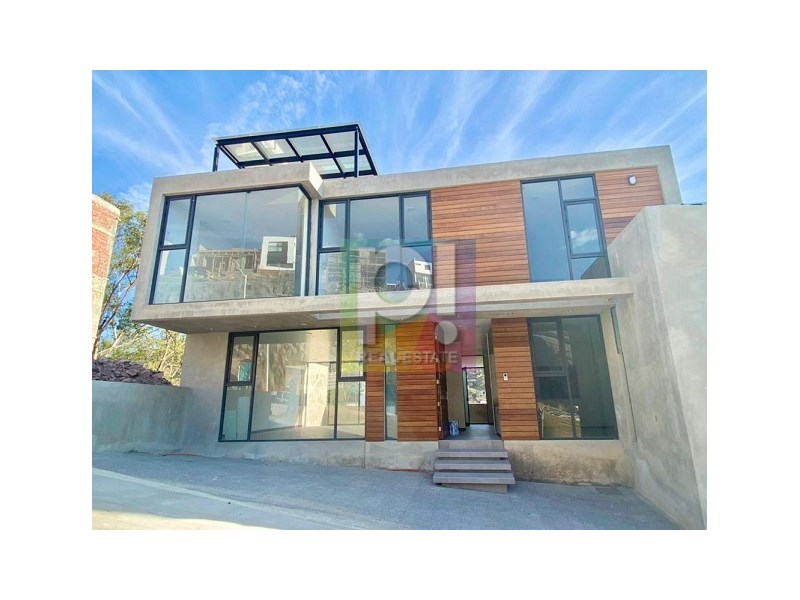 Ver más detalles de Casa en Venta en Tres Marias Casa en Venta en Tres Marias