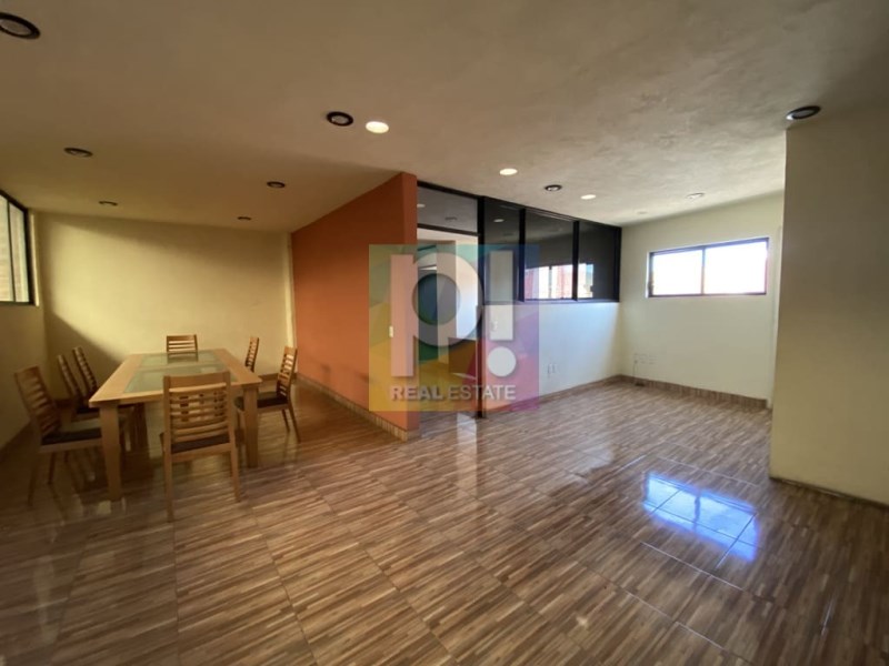 Oficinas/ en Renta en La Colina Infonavit