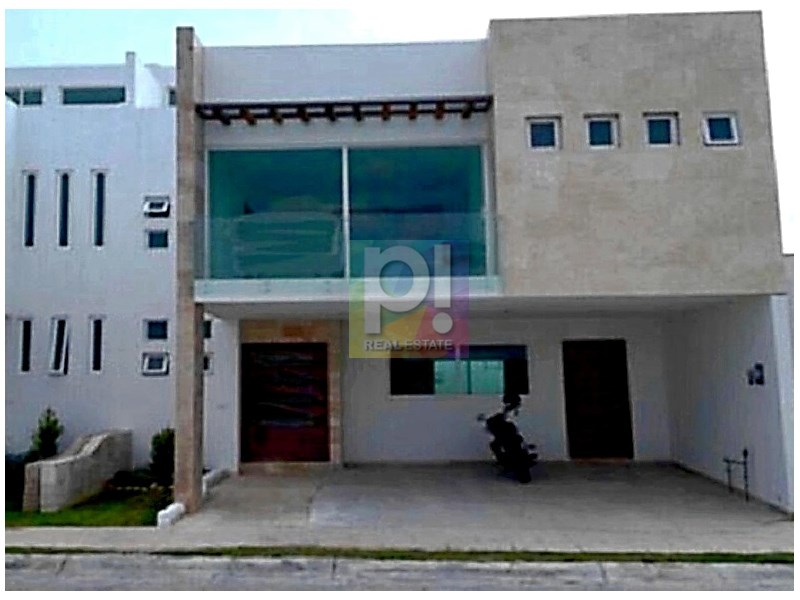 Casa en Venta en Lomas de Angelopolis