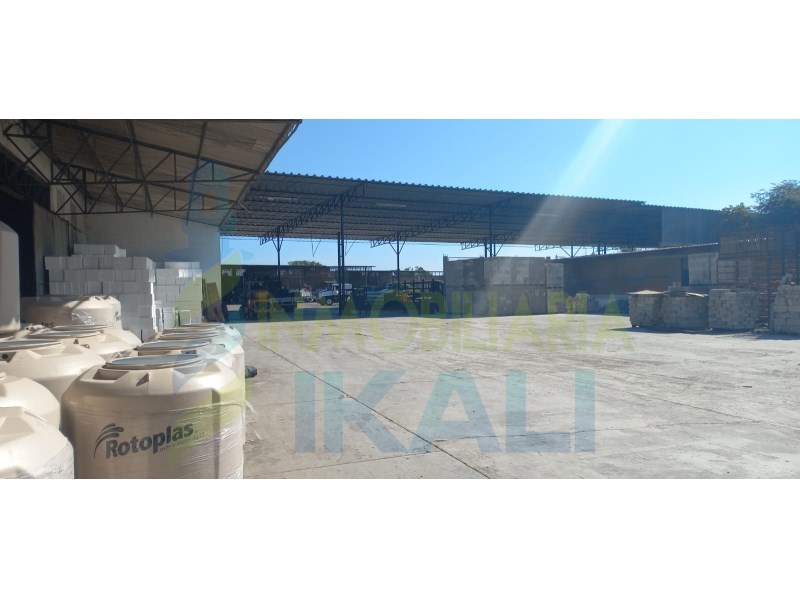 BODEGAS en Renta en Las Granjas