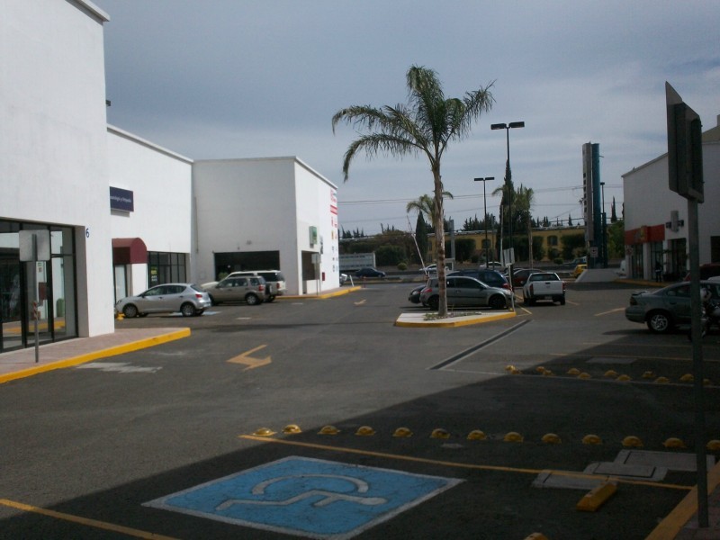 Local en Renta en Plaza Real