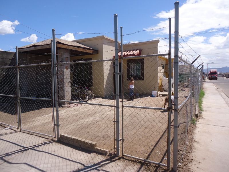 Casa en Venta en Hacienda de Los Portales 3a Seccion