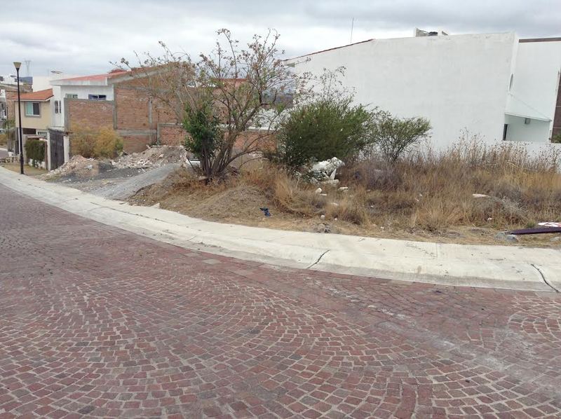 Terreno en Venta en Cumbres del Lago