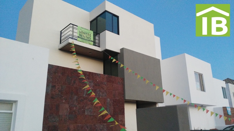 Casa en Venta en VALLE DE JURIQUILLA 2