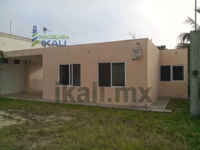 Casa en Venta en Adolfo Ruiz Cortines