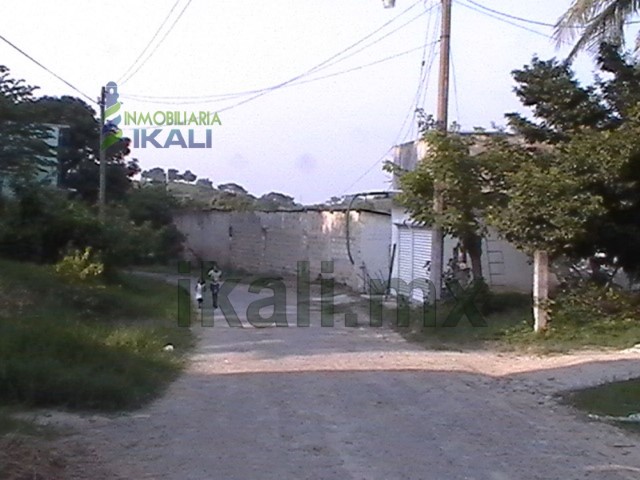 Terreno en Venta en Azteca