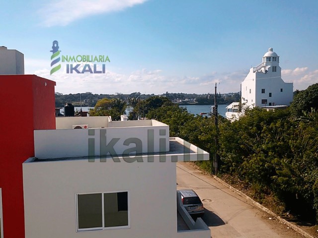 Casa en Venta en Santiago de La Peña