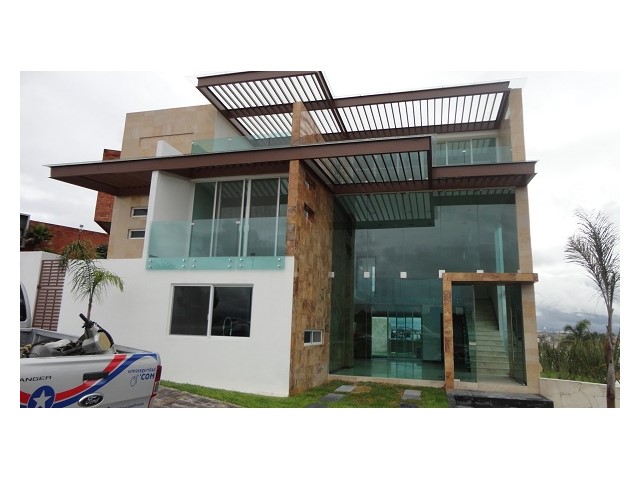 Casa en Venta en Lomas de Angelopolis