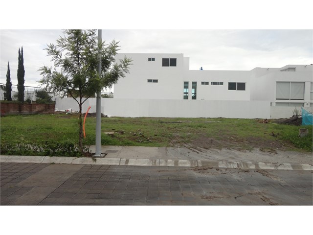 Terreno en Venta en Lomas de Angelopolis