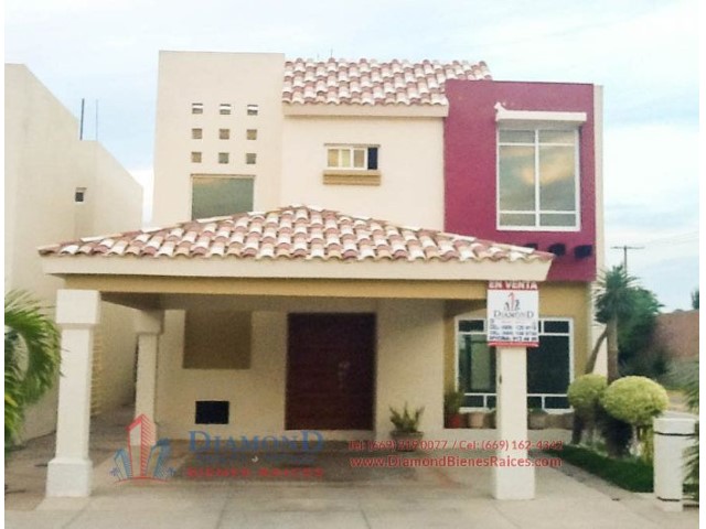 Casa en Venta en Palmas del Sol