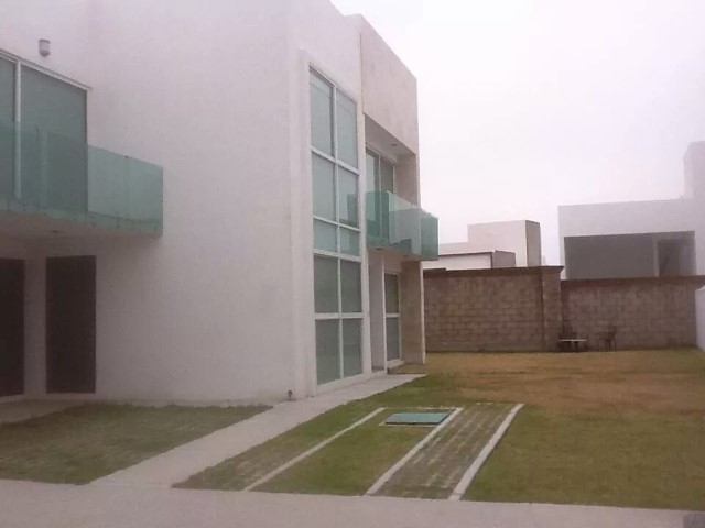 Casa en Renta en Lomas de Angelopolis