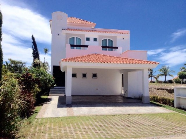 Casa en Venta en El Cid
