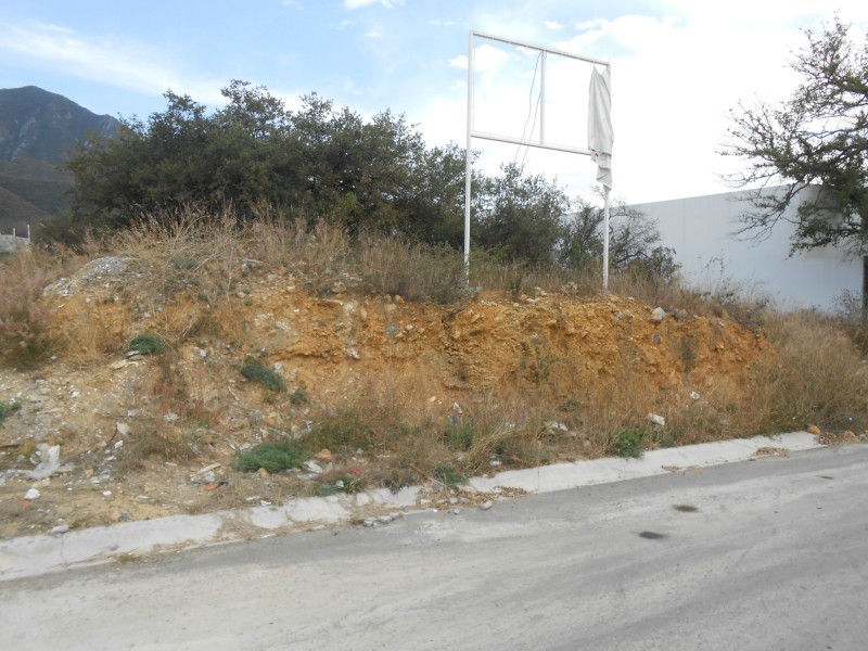 Terreno en Venta en CARRETERA NACIONAL